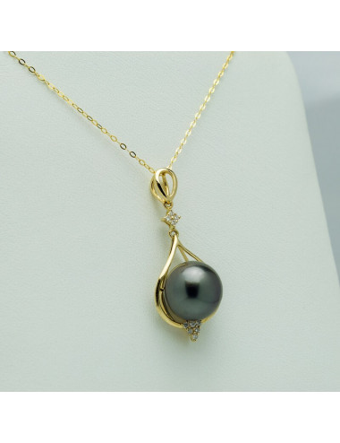 Gold Chain with Elegant Pendant with Tahiti Pearl and Diamonds LANT105182G