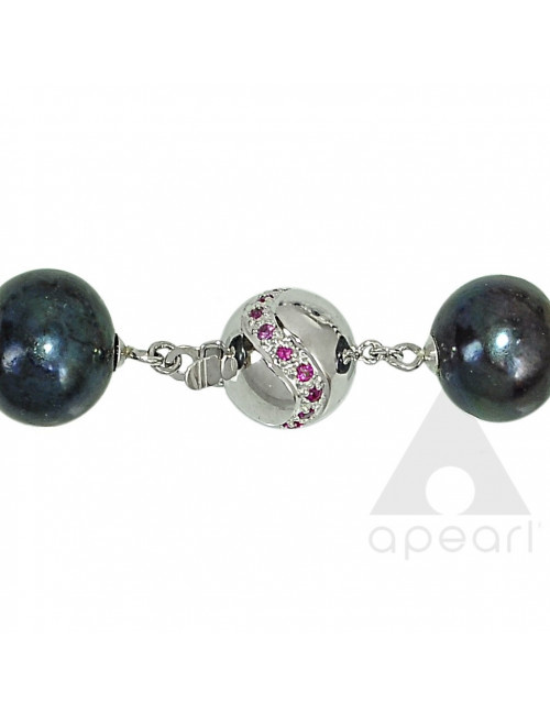 Necklace of large pearls in white, black and steel N01213G6087