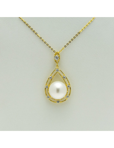Silver gold-plated chain with a white pearl placed on a teardrop-shaped openwork pendant decorated with zircons LAN1112SG