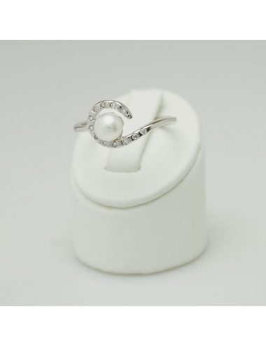 Srebrny pierścionek z perłą i cyrkoniami R5055S
