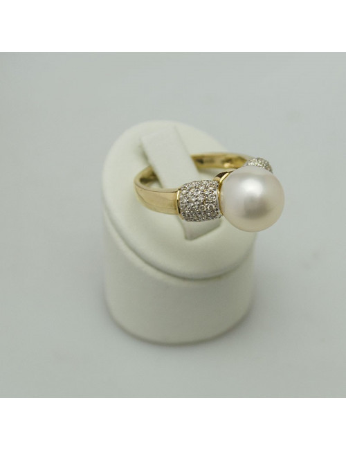 Gold ring with diamonds FR0118995G
