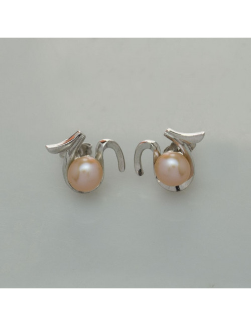 Silver set with real pearl...