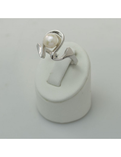 Srebrny pierścionek z perłą FR302390S