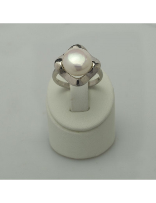 Srebrny pierścionek z białą perłą PDNP0050S