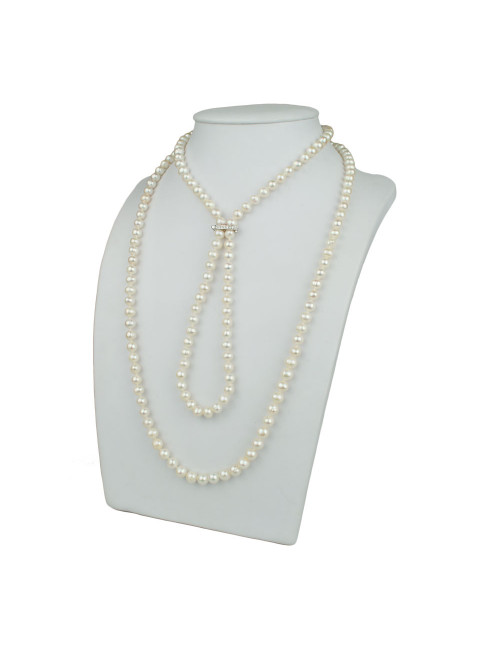 String of white oval pearls, with a delicate pin decorated with zircons that connects 2 rows of pearls P899.