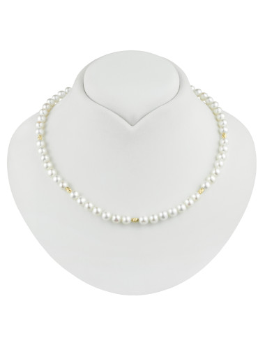 Necklace of white, slightly oval pearls with gold elements NO67BAG18
