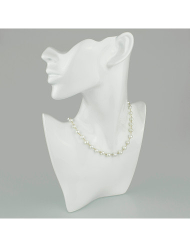 Necklace of white pearls punctuated with gold links NO657GL