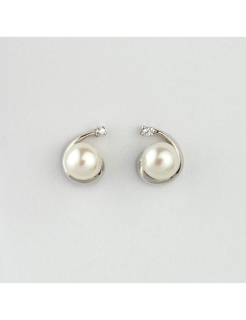 Silver earrings with white pearls and zirconia SE0002CZS