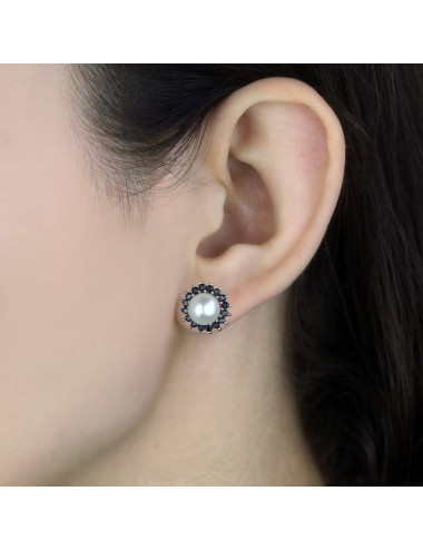 Silver post earrings with white pearls surrounded by black zircons EYA052S