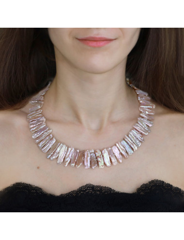 Necklace of elongated baroque pearls with irregular surface and light pink color NŁUPG2