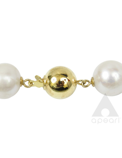 Large white freshwater pearl necklace with gold ball clasp NO1112G32