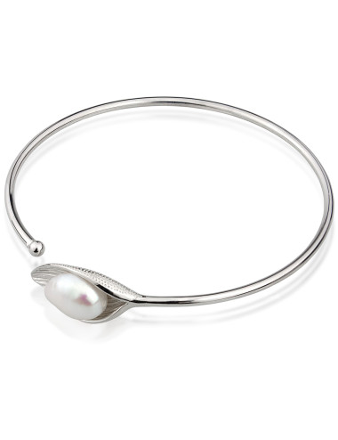 Silver circle bracelet with shimmering white baroque pearl BRKOL912SR